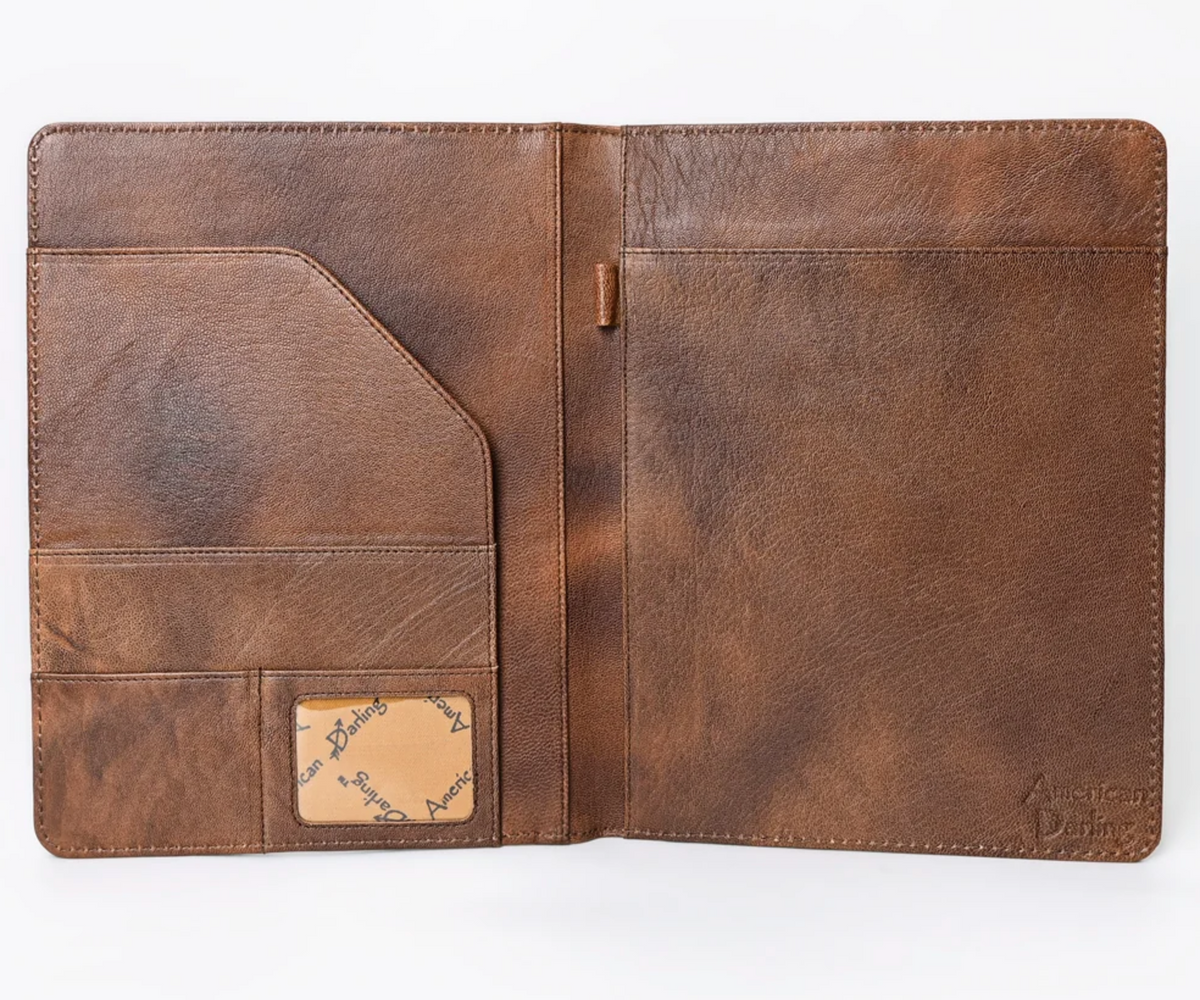 LIGHT BROWN CROCODILE PORTFOLIO
