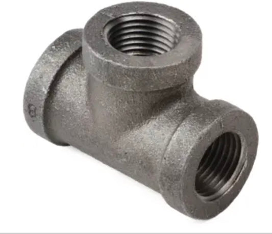 Conexión en T para tubería negra de 1/4" Clase 150 - 2700 x 4"